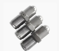 Hur påverkar valet av skruvfatmaterial olika plaster?